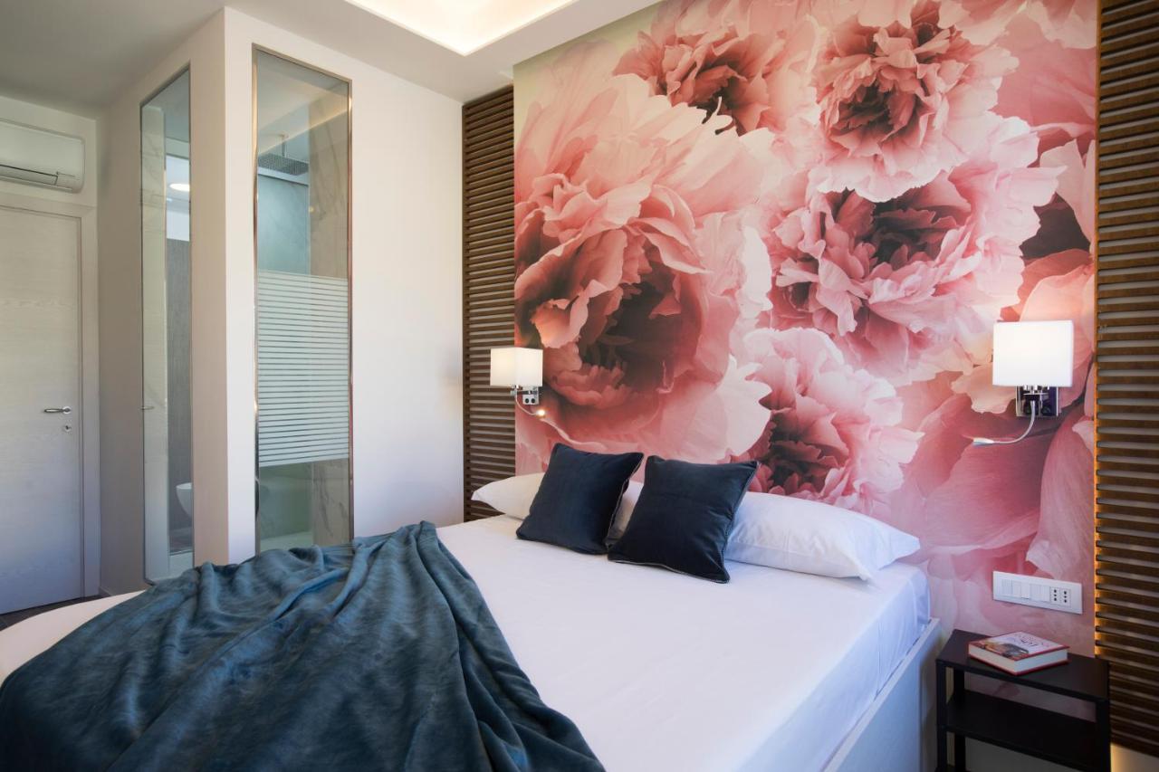 Vista Suites - Piazza Yenne Cagliari Exterior foto