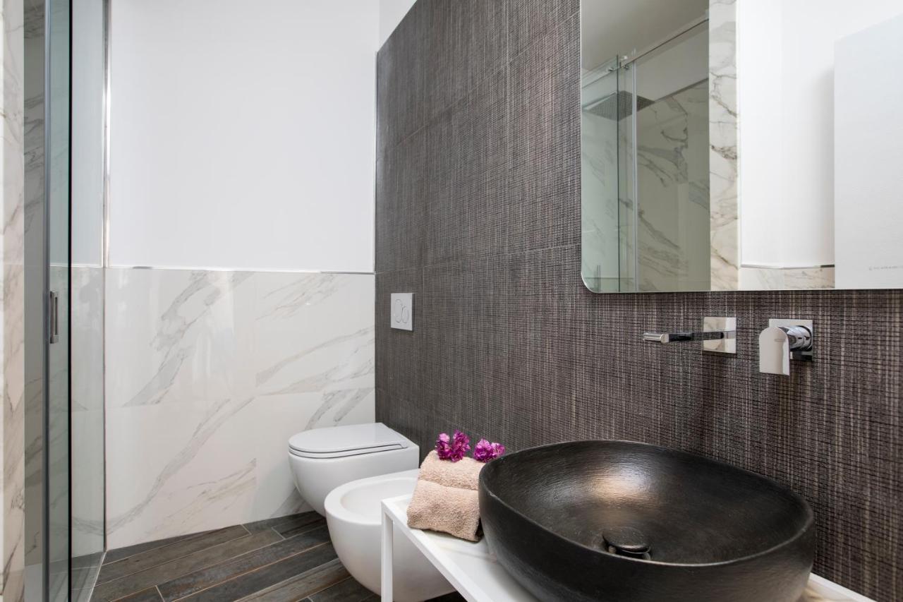 Vista Suites - Piazza Yenne Cagliari Exterior foto
