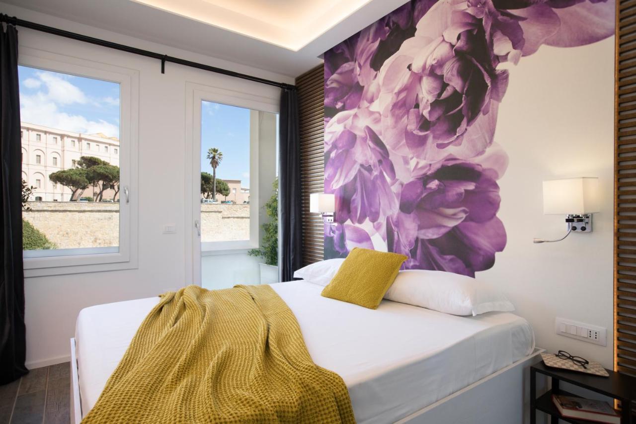 Vista Suites - Piazza Yenne Cagliari Exterior foto